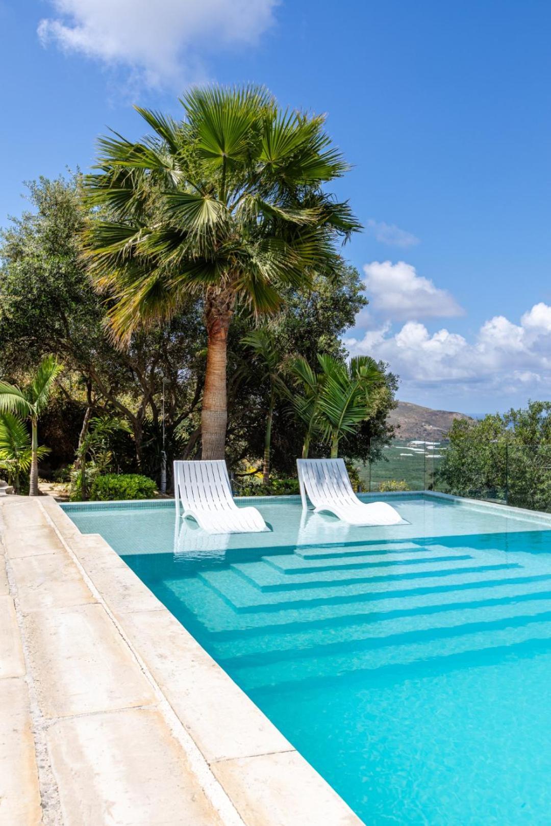 פלאסרנה Villa Dione Palace מראה חיצוני תמונה